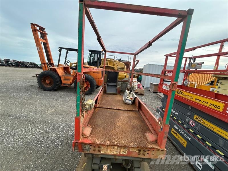 SkyJack SJ 3219 Scissor Lift Scissor lifts