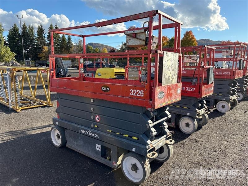 SkyJack SJ 3226 Electric Scissor Lift Škarjaste dvižne ploščadi