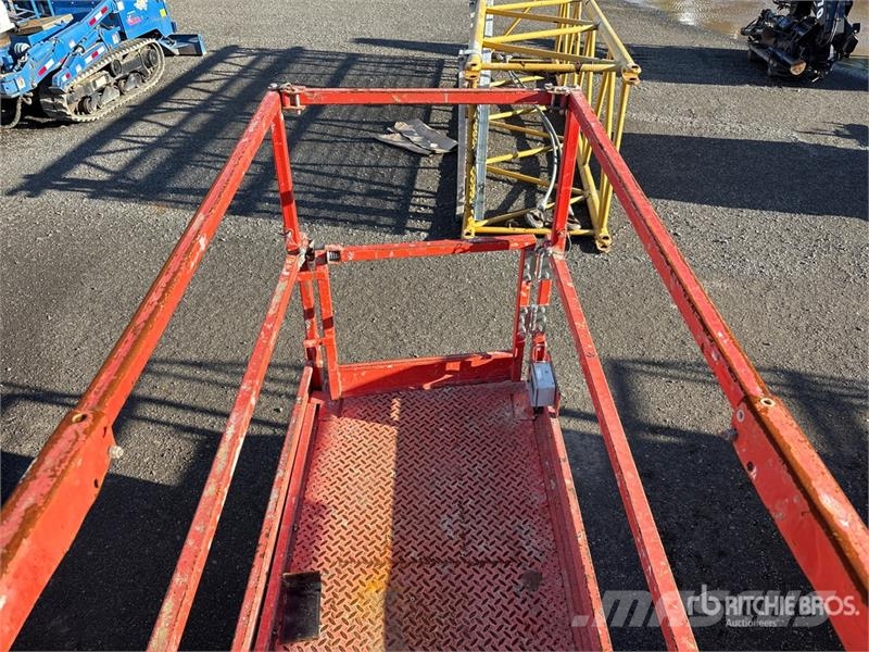 SkyJack SJ 3226 Electric Scissor Lift Škarjaste dvižne ploščadi