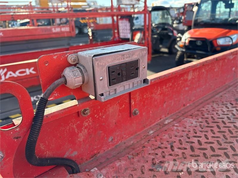 SkyJack SJ 3226 Electric Scissor Lift Škarjaste dvižne ploščadi