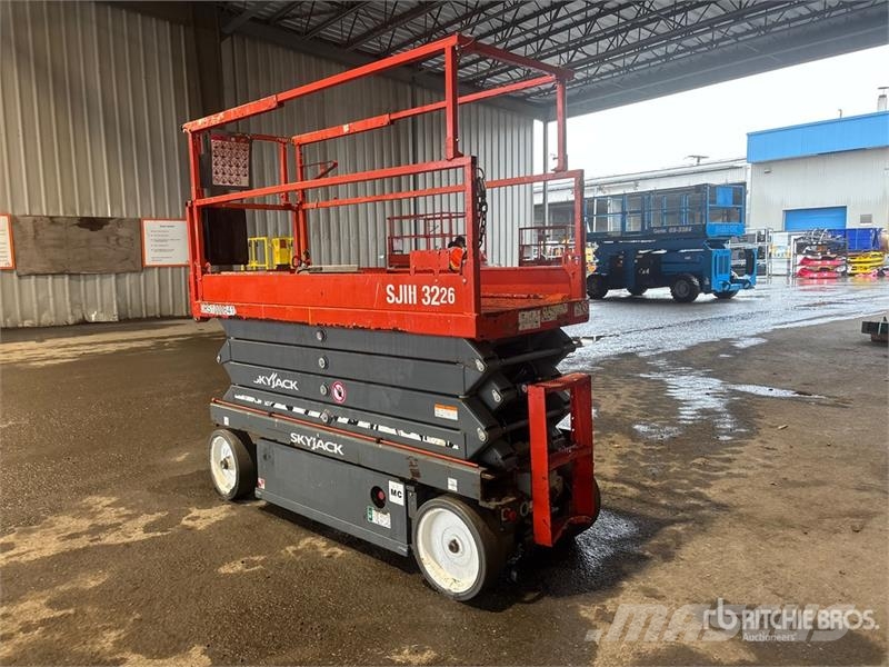 SkyJack SJ 3226 Electric Scissor Lift Škaraste platforme