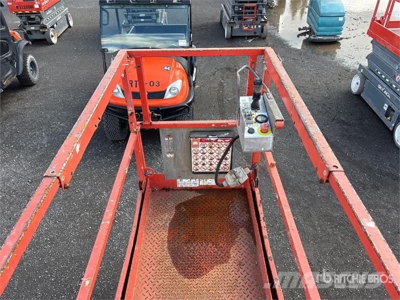 SkyJack SJ 3226 Electric Scissor Lift Scheren-Arbeitsbühnen