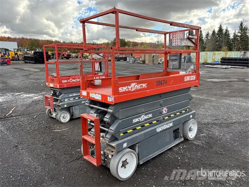 SkyJack SJ 3226 Electric Scissor Lift Scheren-Arbeitsbühnen