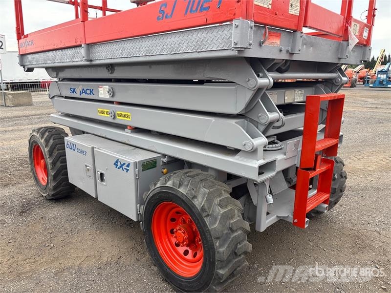 SkyJack SJ-7027 4x4 Dual Fuel Scissor Lift Ανυψωτήρες ψαλιδωτής άρθρωσης