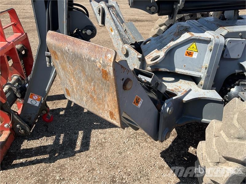 SkyJack SJ1056TH Telehandler Teleskopiskie manipulatori
