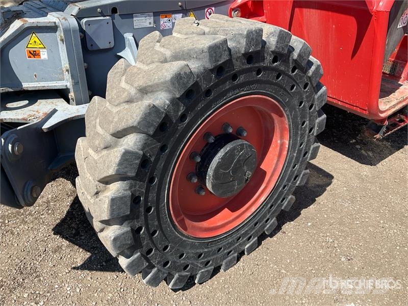 SkyJack SJ1056TH Telehandler Teleskopiskie manipulatori