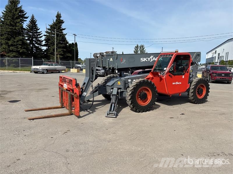 SkyJack SJ1056TH Telehandler Teleskopski viličari