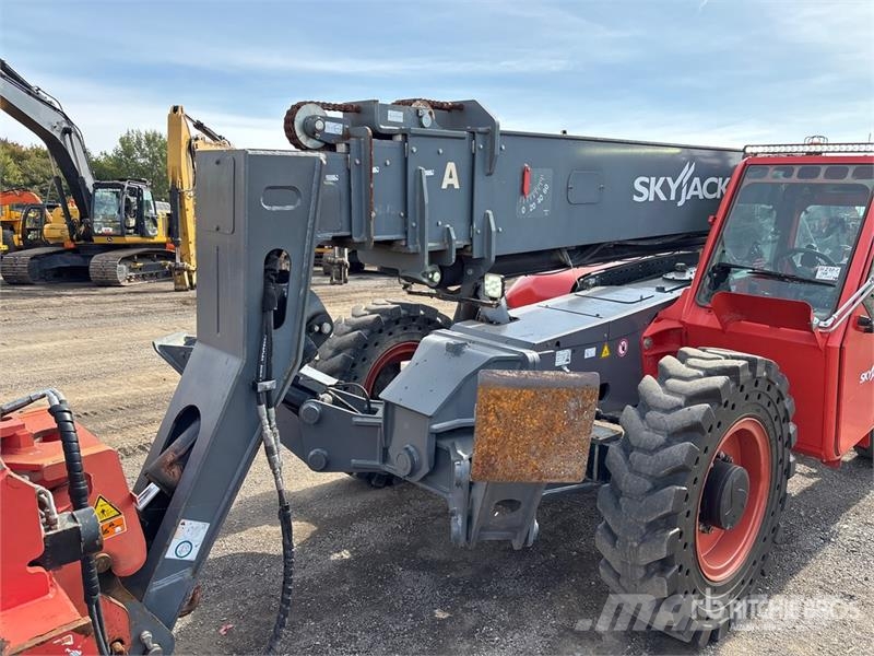 SkyJack SJ1056TH Telehandler Teleskopski viličari