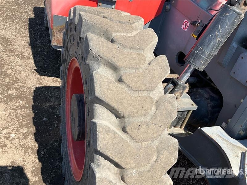 SkyJack SJ1056TH Telehandler Teleskopiskie manipulatori