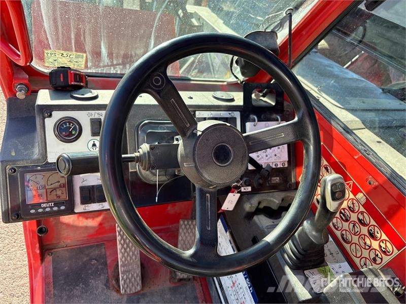 SkyJack SJ1056THS Telehandler Телескопические погрузчики
