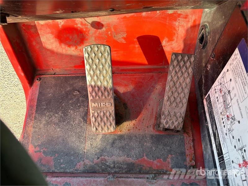 SkyJack SJ1056THS Telehandler Телескопические погрузчики