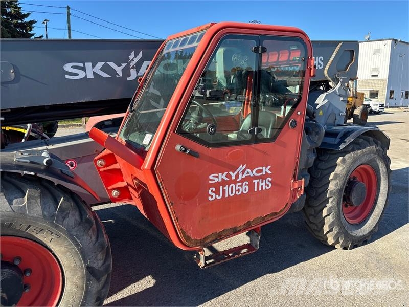 SkyJack SJ1056THS Telehandler Телескопические погрузчики