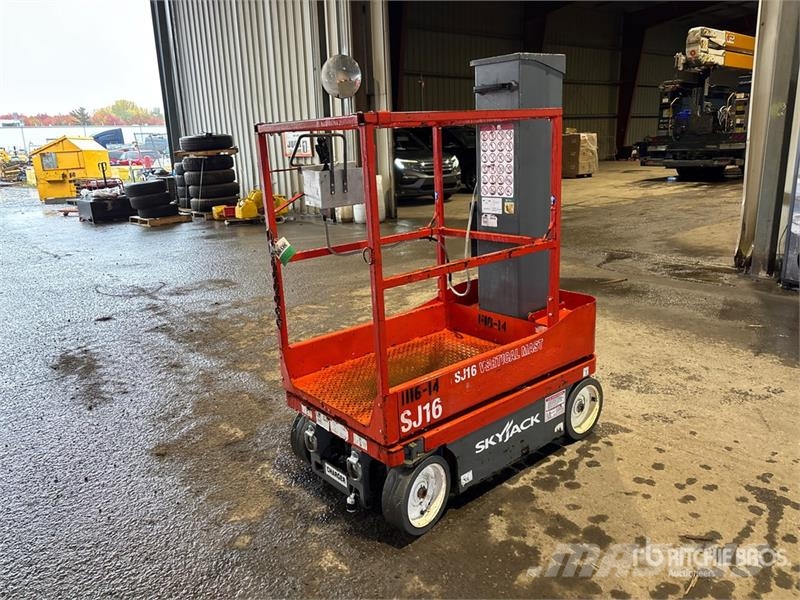 SkyJack SJ16 رافعات السارية الرأسية
