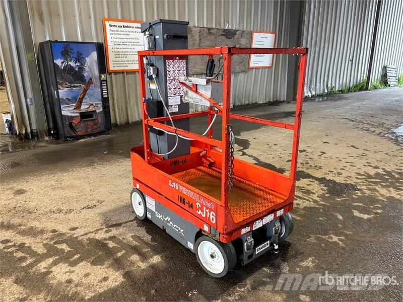 SkyJack SJ16 رافعات السارية الرأسية