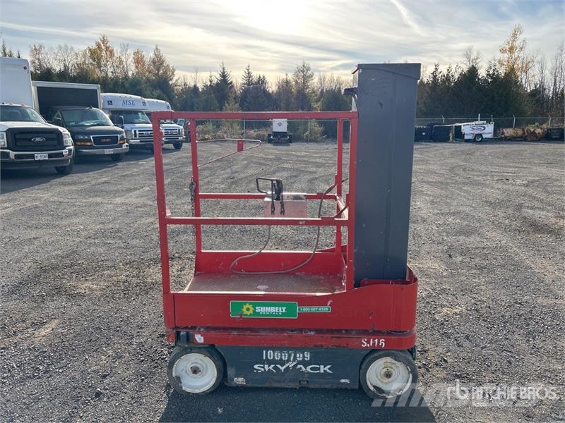 SkyJack SJ16 رافعات السارية الرأسية
