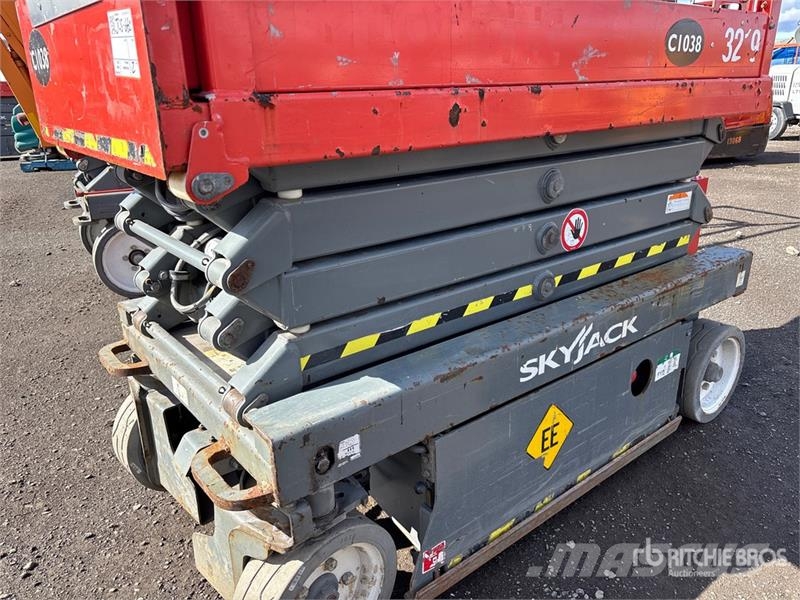 SkyJack SJ3219 Electric Scissor Lift Scheren-Arbeitsbühnen