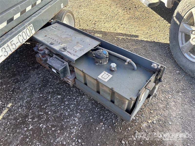 SkyJack SJ3220 Šķerveida pacēlāji