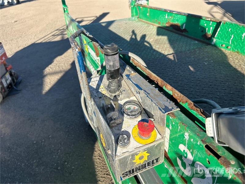 SkyJack SJ3226 Electric Scissor Lift Šķerveida pacēlāji