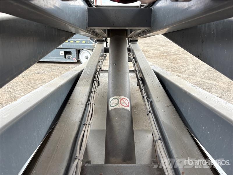 SkyJack SJ3226 Electric Scissor Lift Šķerveida pacēlāji