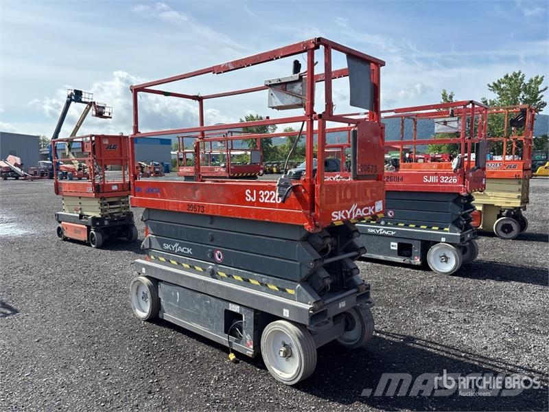 SkyJack SJ3226 Electric Scissor Lift Scissor lifts