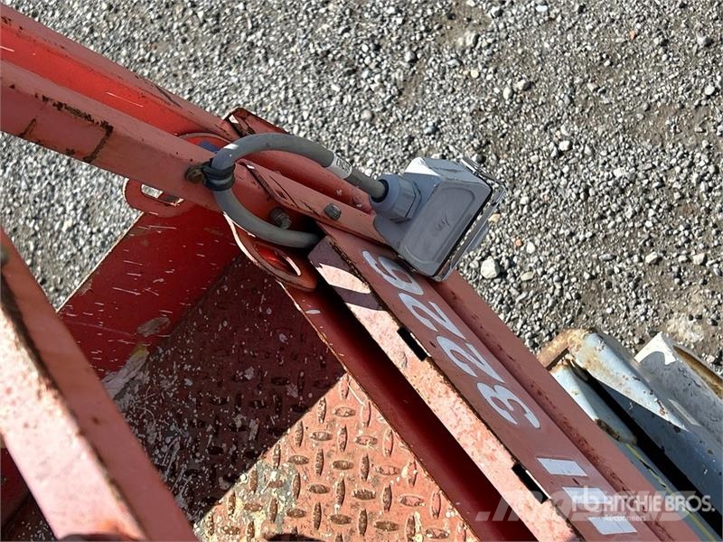 SkyJack SJ3226 Scissor Lift Šķerveida pacēlāji