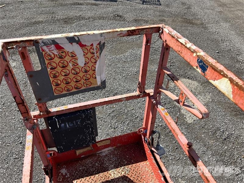 SkyJack SJ3226 Scissor Lift Šķerveida pacēlāji
