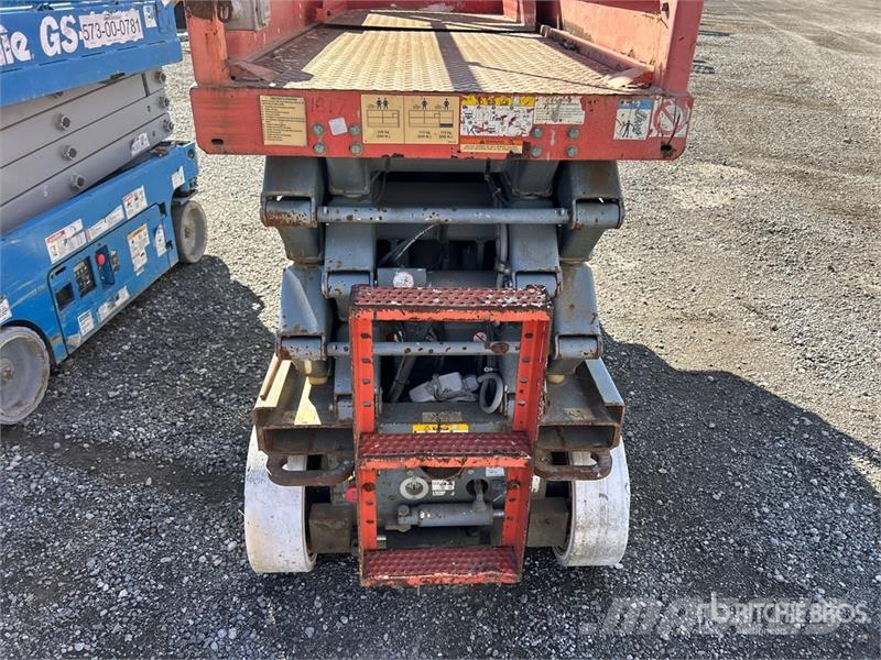 SkyJack SJ3226 Scissor Lift Šķerveida pacēlāji