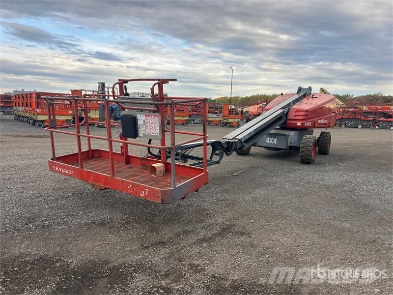SkyJack SJ45T 4WD Dual Fuel Telescopic Boom Lift Teleskopiskie pacēlāji