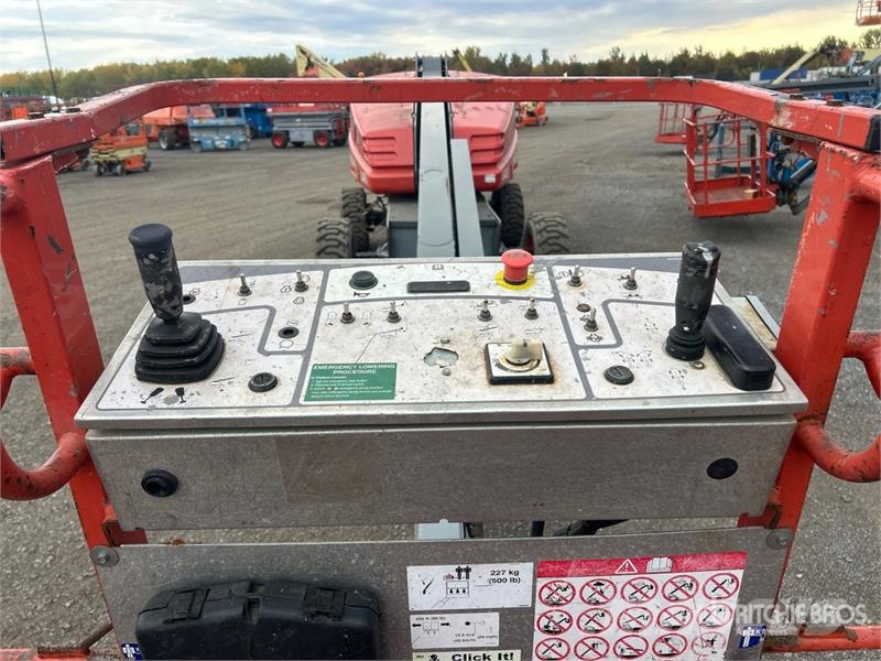 SkyJack SJ45T 4WD Dual Fuel Telescopic Boom Lift Teleskopiskie pacēlāji