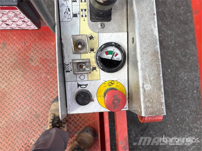 SkyJack SJ4626 Electric Scissor Lift Scheren-Arbeitsbühnen