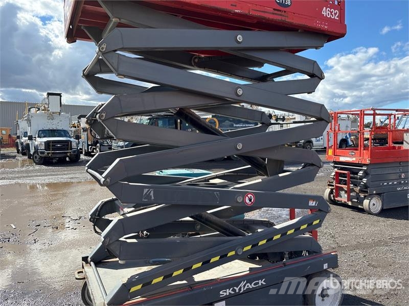 SkyJack SJ4632 Electric Scissor Lift Scheren-Arbeitsbühnen