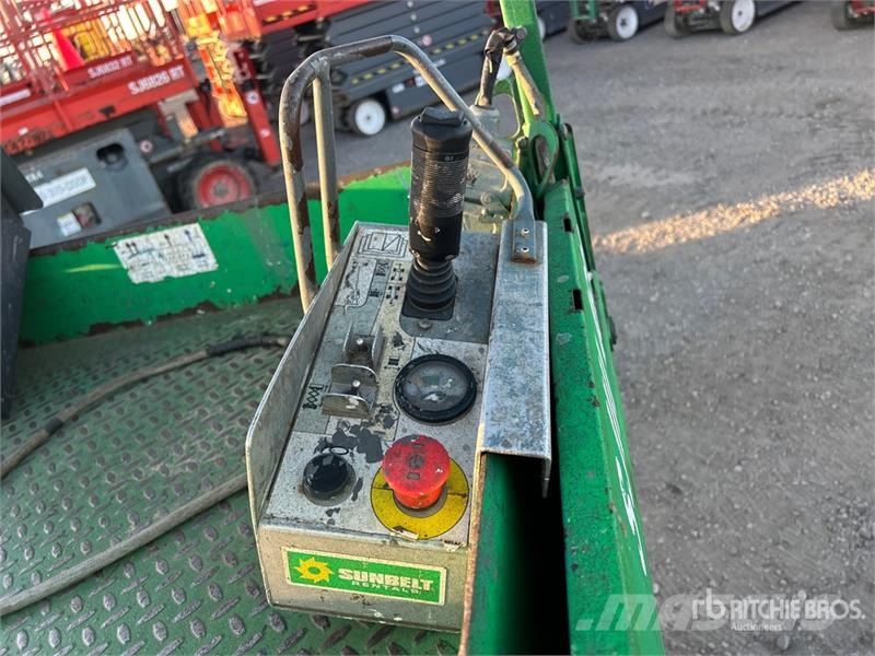 SkyJack SJ4632 Electric Scissor Lift Šķerveida pacēlāji