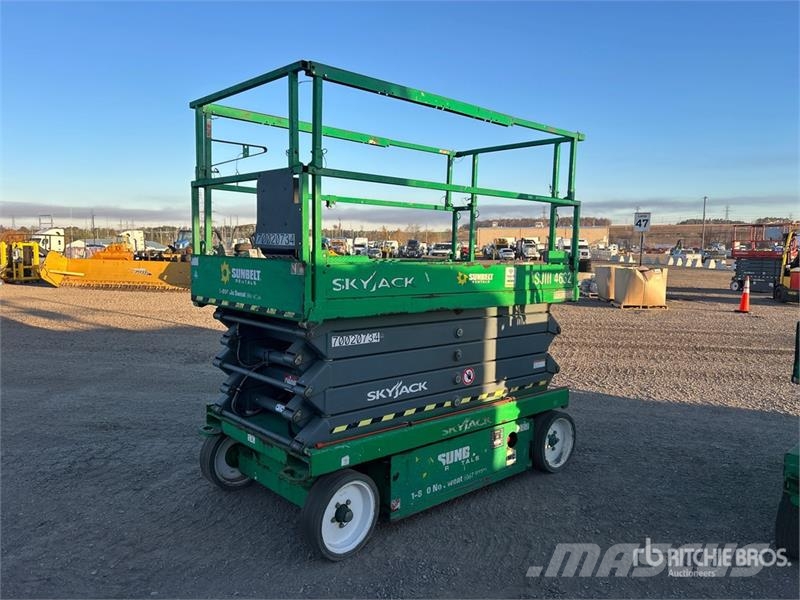 SkyJack SJ4632 Electric Scissor Lift Šķerveida pacēlāji