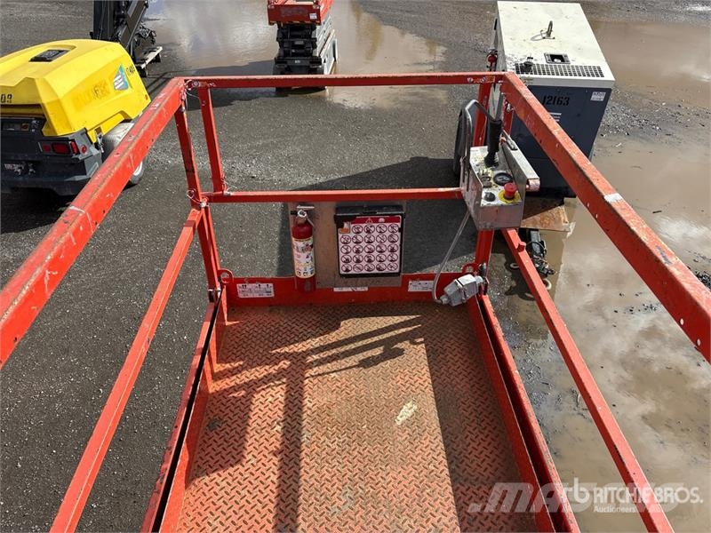 SkyJack SJ4632 Electric Scissor Lift Scheren-Arbeitsbühnen