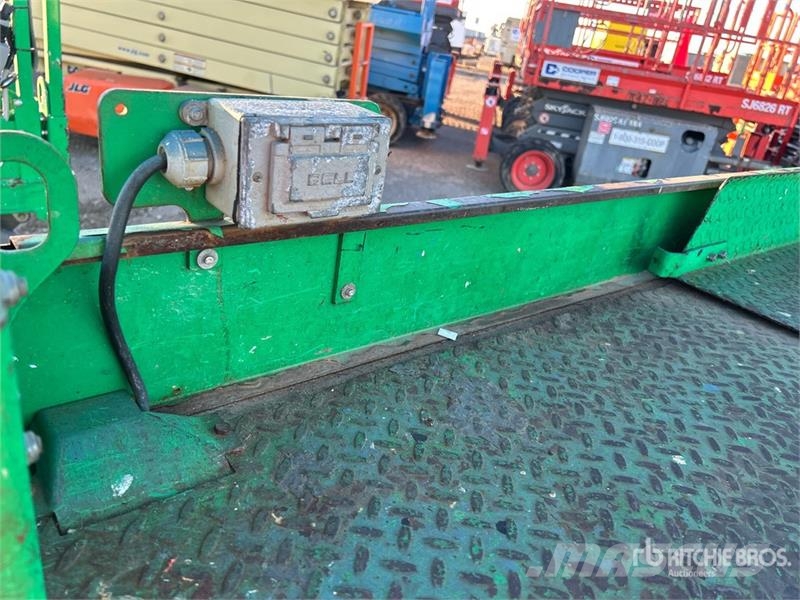 SkyJack SJ4632 Electric Scissor Lift Šķerveida pacēlāji