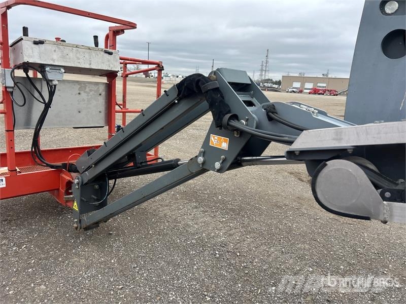SkyJack SJ46AJ 4WD Diesel Articulating Boom Lift Articulated boom lifts