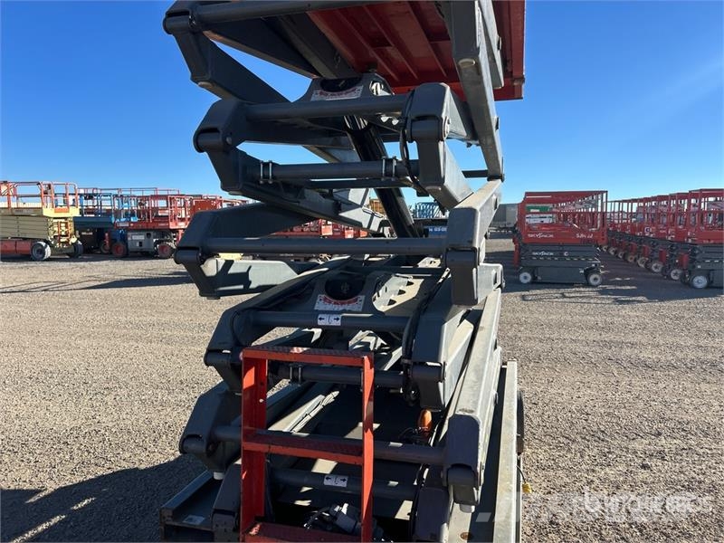 SkyJack SJ4740 Electric Scissor Lift Ollós emelők