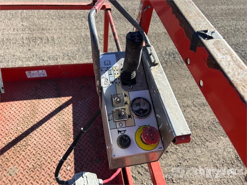 SkyJack SJ4740 Electric Scissor Lift Ollós emelők