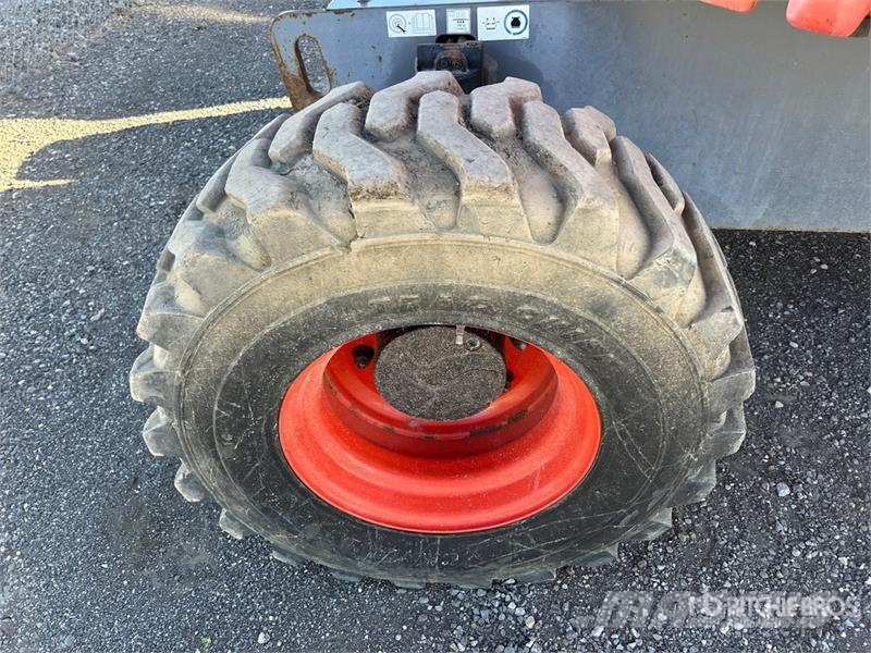 SkyJack SJ63AJ 4WD Diesel Articulating Boom Lift Gelenkteleskoparbeitsbühnen