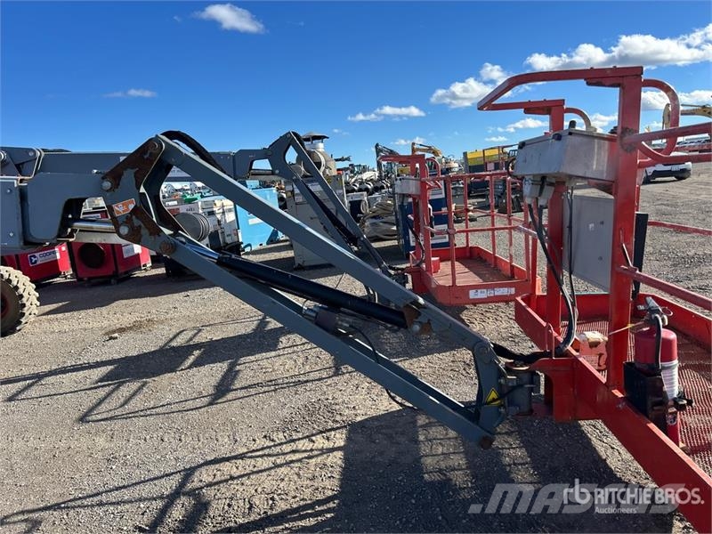 SkyJack SJ63AJ 4WD Diesel Articulating Boom Lift Gelenkteleskoparbeitsbühnen