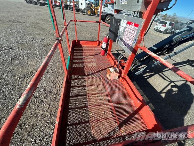 SkyJack SJ63AJ 4WD Diesel Articulating Boom Lift Gelenkteleskoparbeitsbühnen