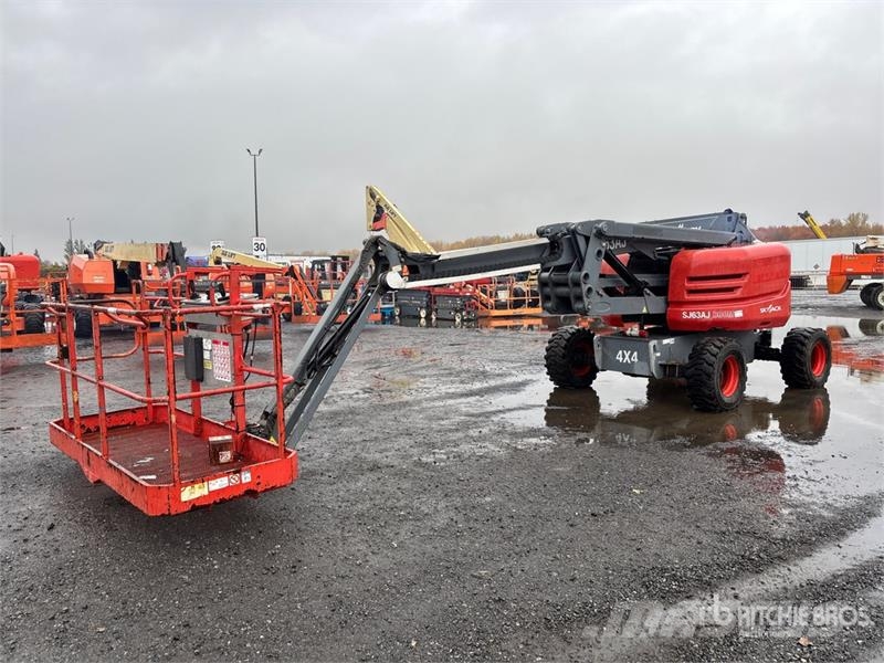 SkyJack SJ63AJ 4WD Dual Fuel Articulating Boom Lift Strēles pacēlāji