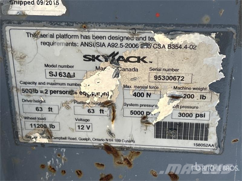 SkyJack SJ63AJ 4WD Dual Fuel Articulating Boom Lift Zglobne podizne platforme