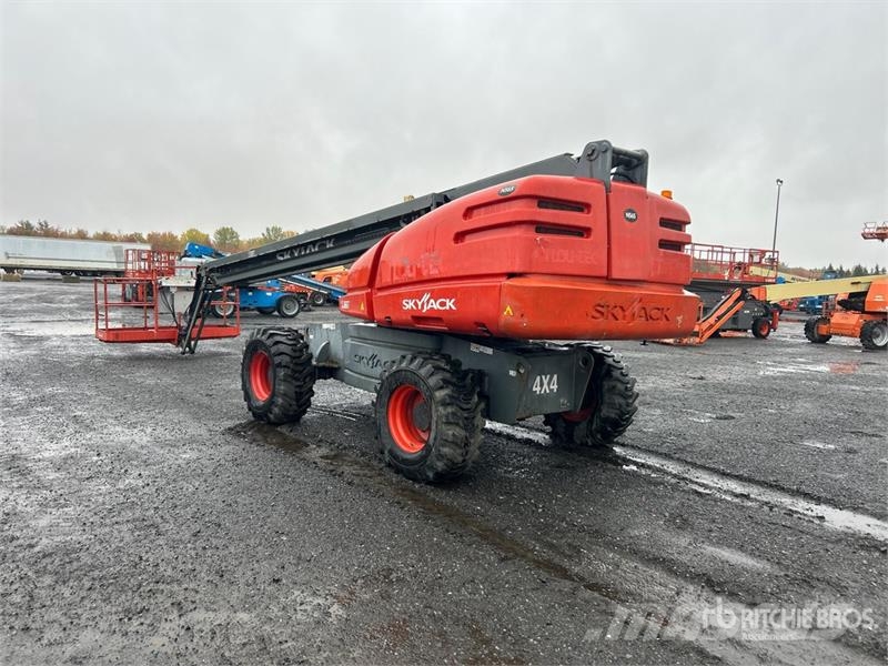 SkyJack SJ66T 4WD Diesel Telescopic Boom Lift Teleskop bomlifter