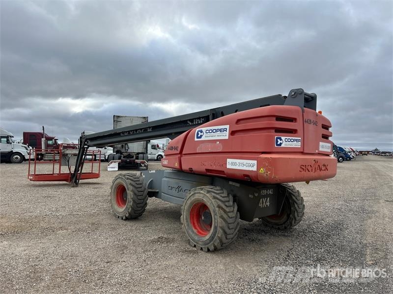 SkyJack SJ66T 4WD Diesel Telescopic Boom Lift Telescopic boom lifts