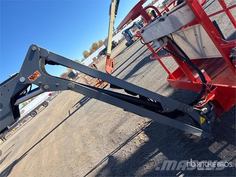 SkyJack SJ66T 4WD Diesel Telescopic Boom Lift رافعات سلة تلسكوبية