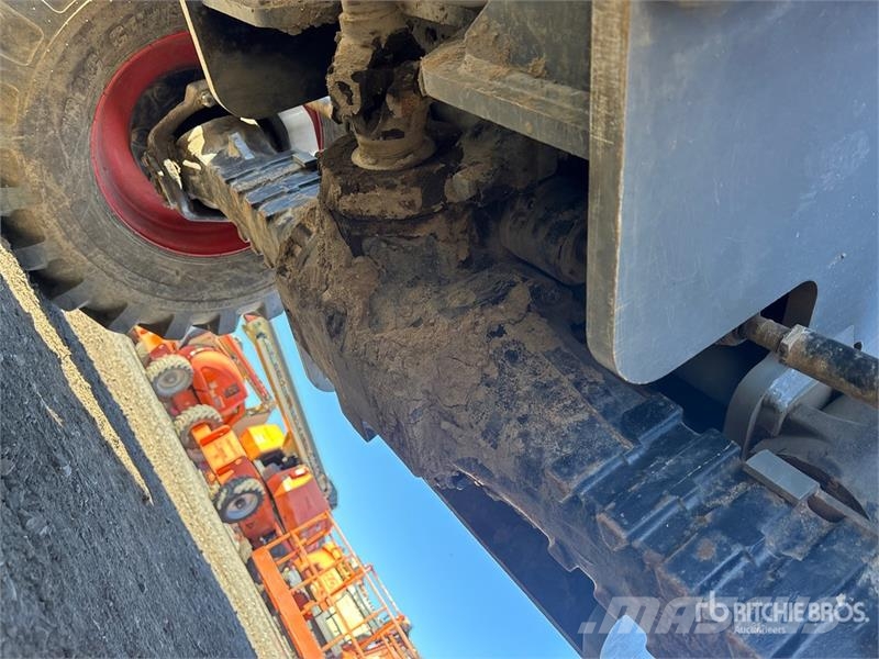 SkyJack SJ66T 4WD Diesel Telescopic Boom Lift رافعات سلة تلسكوبية
