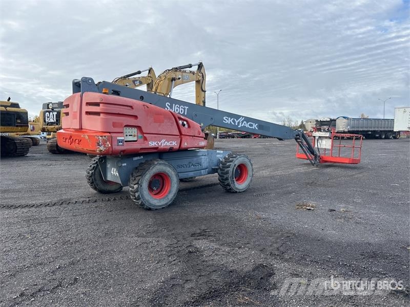 SkyJack SJ66T 4WD Dual Fuel Telescopic Boom Lift Teleskopbühnen