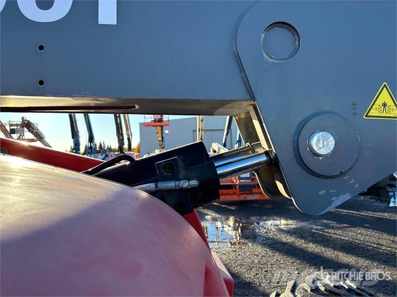 SkyJack SJ66T 4WD Dual Fuel Telescopic Boom Lift Teleskopbühnen