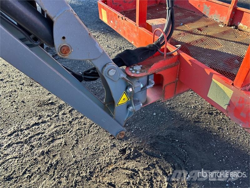 SkyJack SJ66T 4WD Dual Fuel Telescopic Boom Lift Teleskopbühnen